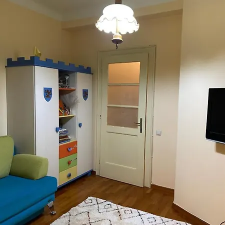 Casa Colonelului, In Centrul Brasovului * Brasov